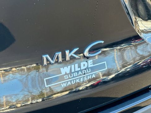 Used 2017 Lincoln MKC Select w/ Lincoln MKC Climate Package image 17