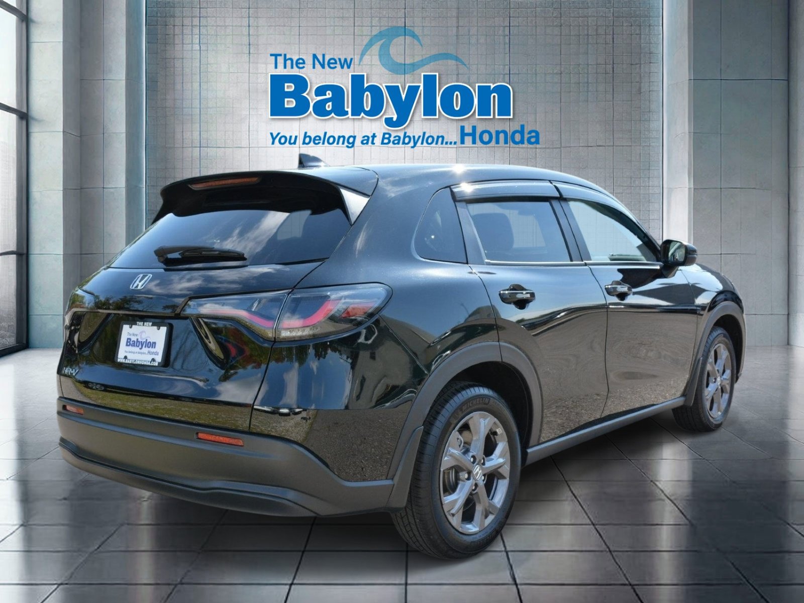 Used 2027 Honda HR-V LX image 4