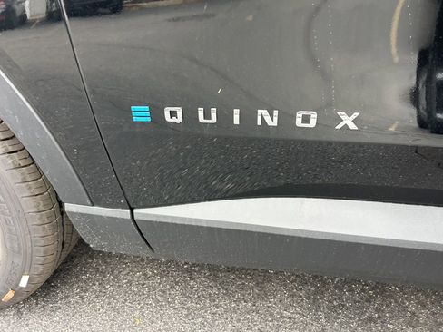 New 2026 Chevrolet Equinox EV LT w/ Comfort Package image 8