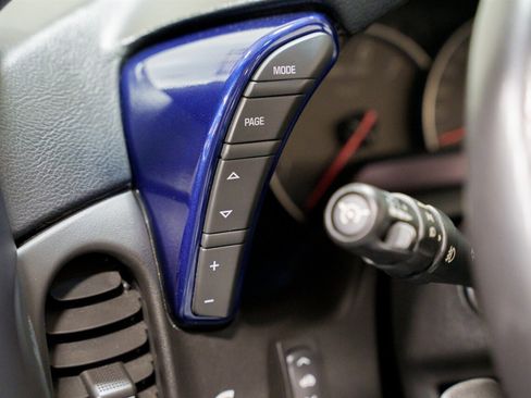 Used 2005 Chevrolet Corvette Convertible w/ Preferred Equipment Group image 16