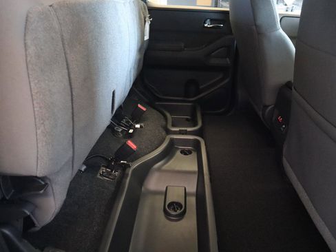 New 2026 Nissan Frontier SV w/ SV Convenience Package image 41