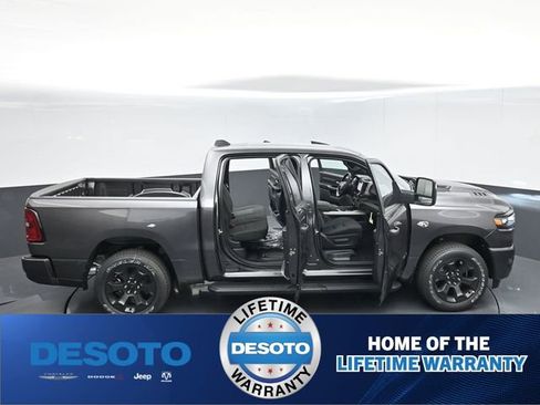 New 2026 RAM 1500 Express AWD/4WD image 54