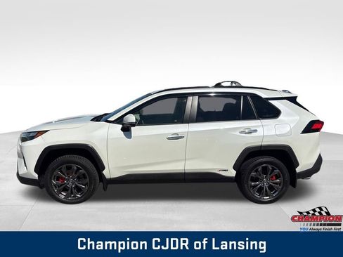 Used 2022 Toyota RAV4 Limited w/ Limited Grade Weather Package AWD/4WD image 4