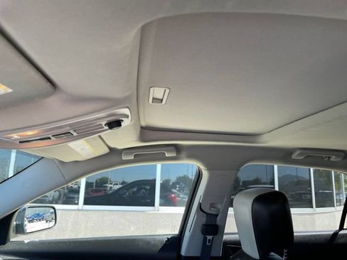 Used 2015 Chevrolet Equinox LTZ AWD/4WD image 11
