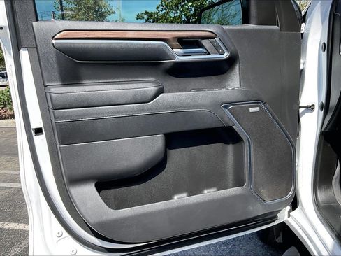 Used 2024 Chevrolet Silverado 1500 RST w/ Redline Edition RWD image 20