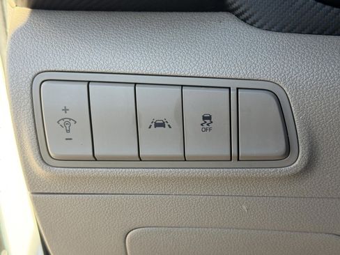 Used 2019 Hyundai Tucson SE image 21