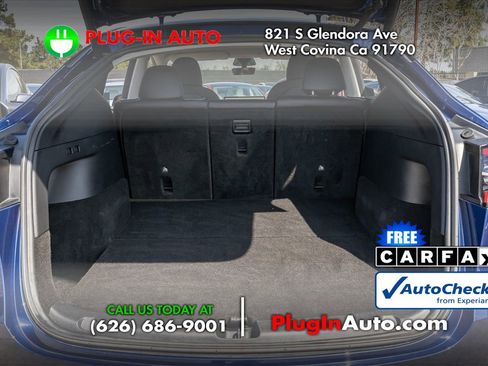 Used 2022 Tesla Model Y Long Range image 12