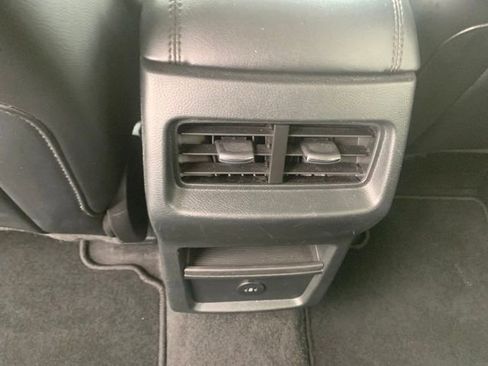 Used 2024 Ford Edge SEL image 24