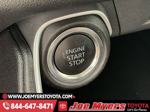 Used 2025 Toyota Grand Highlander FWD image 22