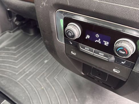 Used 2023 Chevrolet Tahoe High Country w/ LPO, Illumination Package AWD/4WD image 18
