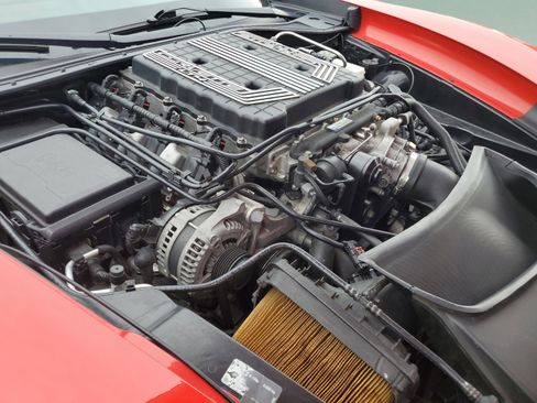 Used 2017 Chevrolet Corvette Z06 RWD image 8