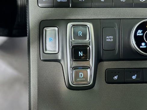 Used 2021 Hyundai Palisade Calligraphy image 18