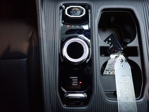 New 2026 Jeep Cherokee Limited AWD/4WD image 16