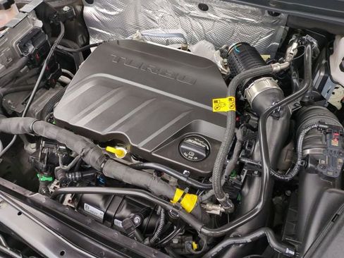 Certified 2024 Chevrolet Trax LS FWD image 26