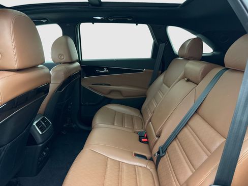 Used 2019 Kia Sorento SX AWD/4WD image 37