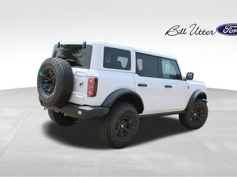 New 2026 Ford Bronco Badlands AWD/4WD image 3