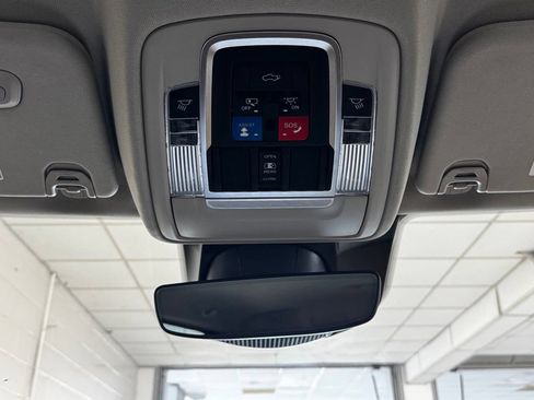 Certified 2022 RAM 1500 Laramie AWD/4WD image 21