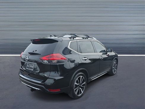 Used 2018 Nissan Rogue SL w/ Premium Package image 3