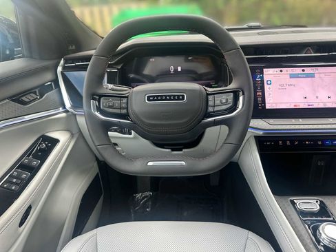 New 2025 Jeep Wagoneer S Limited AWD/4WD image 10