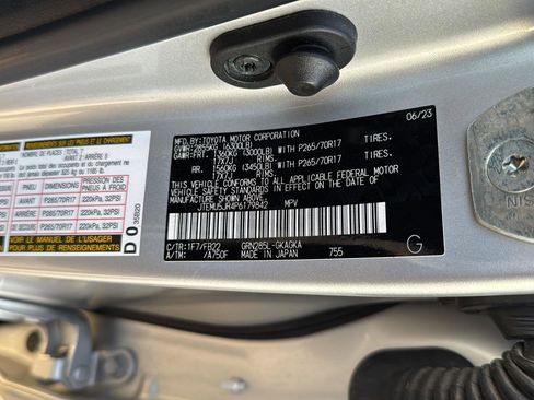 Used 2023 Toyota 4Runner SR5 image 36