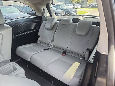 Used 2018 Honda Odyssey EX-L image 30