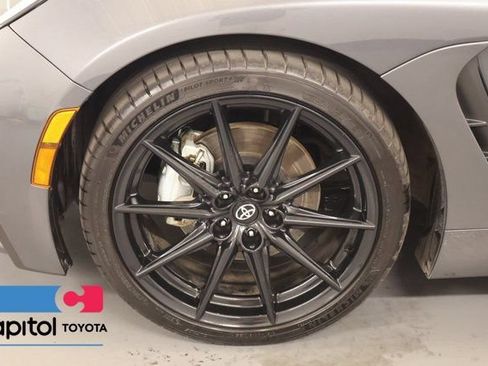 Certified 2025 Toyota GR86 Premium w/ ALL Weather Mat Package (TMS) RWD image 8