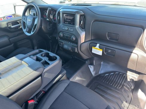 New 2026 Chevrolet Silverado 2500 W/T w/ WT Convenience Package image 9