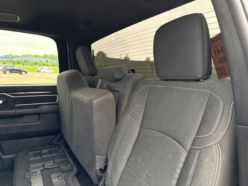 Used 2025 RAM 2500 Big Horn AWD/4WD image 10