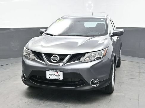 Used 2017 Nissan Rogue Sport SV w/ SV All-Weather Package AWD/4WD image 2