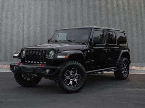 Used 2018 Jeep Wrangler Unlimited Rubicon AWD/4WD image 17
