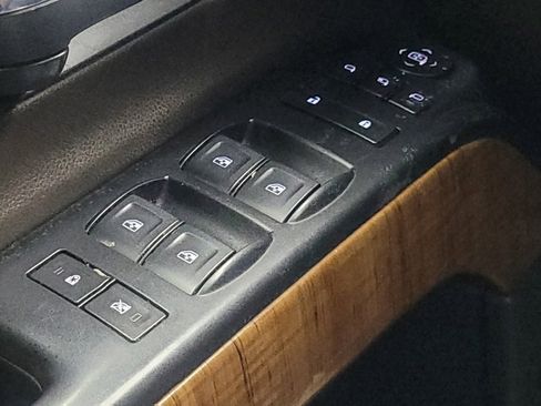Used 2018 GMC Sierra 1500 SLT AWD/4WD image 27