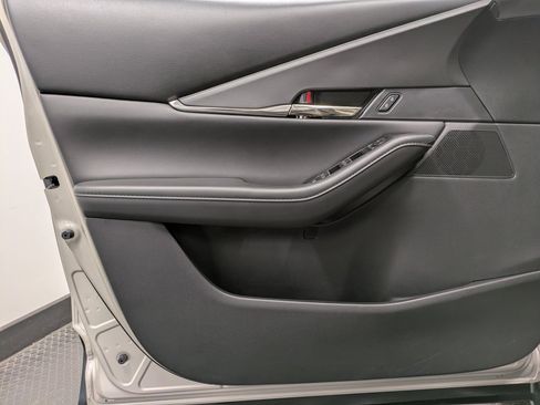 Used 2022 MAZDA CX-30 AWD 2.5 S w/ Preferred Package image 8