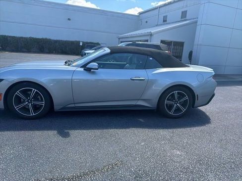 Used 2024 Ford Mustang Premium RWD image 11