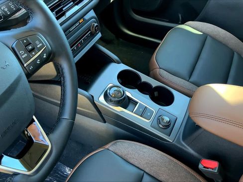 New 2025 Ford Bronco Sport Outer Banks w/ Outer Banks Tech Package+ image 7