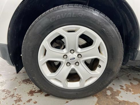 Used 2012 Ford Edge SEL FWD image 27