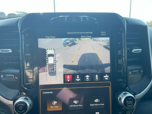 Used 2022 RAM 2500 Big Horn w/ Level B Equipment Group image 6