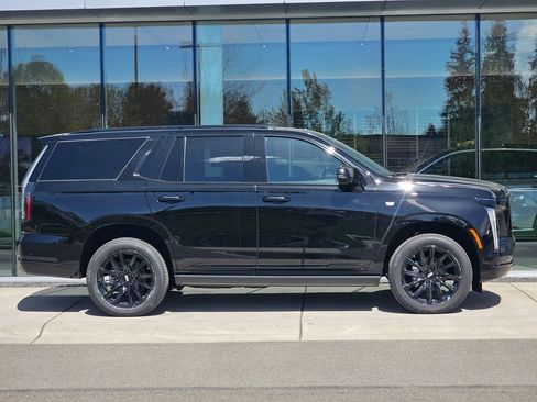 New 2026 Cadillac Escalade Sport w/ LPO, ONYX Package AWD/4WD image 6