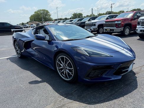 Used 2025 Chevrolet Corvette Stingray Preferred Cpe w/ Chrome Exterior Badge Package RWD image 14