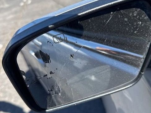 Used 2010 Ford Fusion SEL image 5