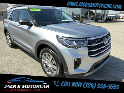Used 2025 Ford Explorer Active w/ Active Comfort Package