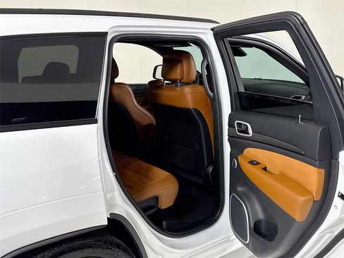 Used 2020 Jeep Grand Cherokee Trackhawk AWD/4WD image 28