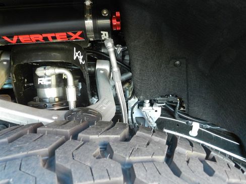 Used 2024 Ford Bronco Outer Banks image 54