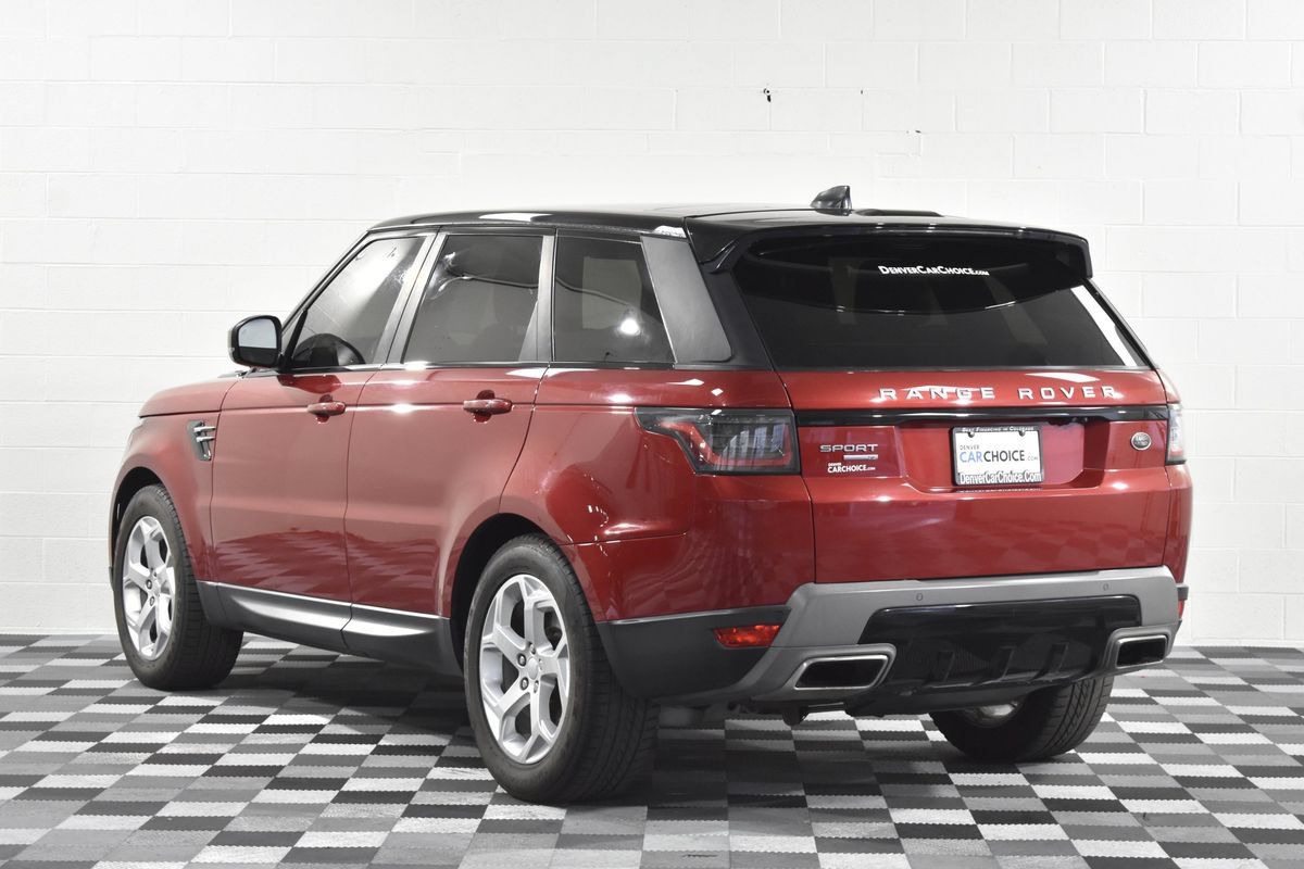 Used 2018 Land Rover Range Rover Sport SE AWD/4WD image 3
