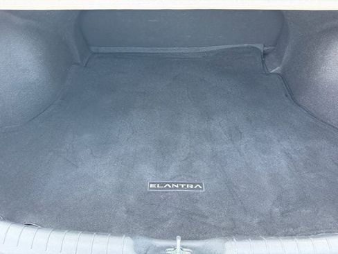 Used 2023 Hyundai Elantra SEL FWD image 16