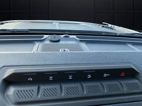 New 2025 Ford Bronco Raptor image 27