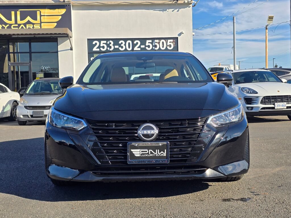Used 2024 Nissan Sentra SV w/ SV Premium Package FWD image 3