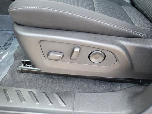 New 2026 GMC Canyon Elevation w/ Convenience Package image 20