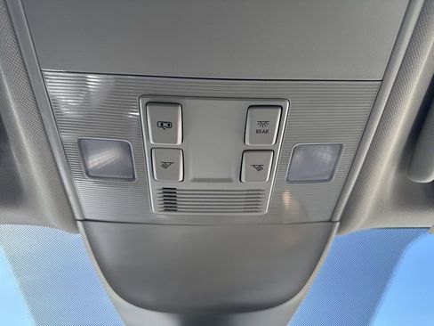 New 2026 Volkswagen Taos S FWD image 31
