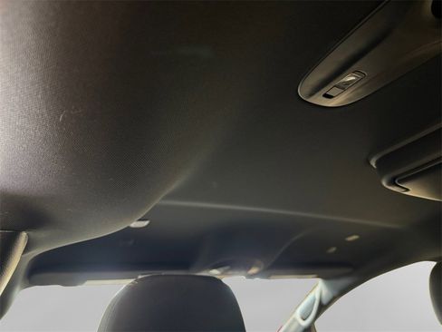 Used 2020 Chrysler Pacifica Touring w/ S Appearance Package image 23