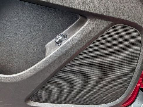 Certified 2023 Chevrolet Traverse LT image 13